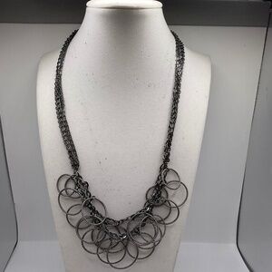Crimzonrose  layer chain  necklace nwt